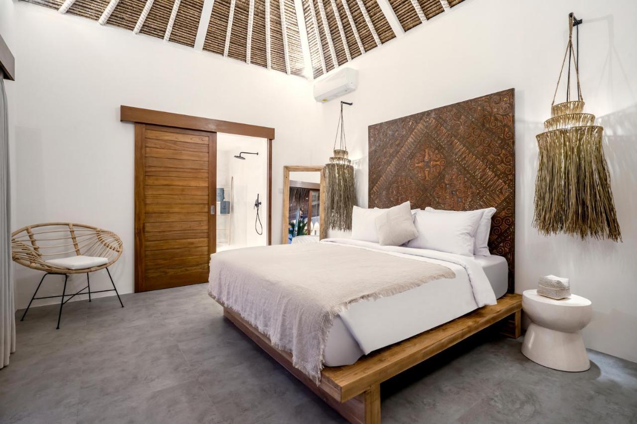 Cocotier By Alfred In Bali *