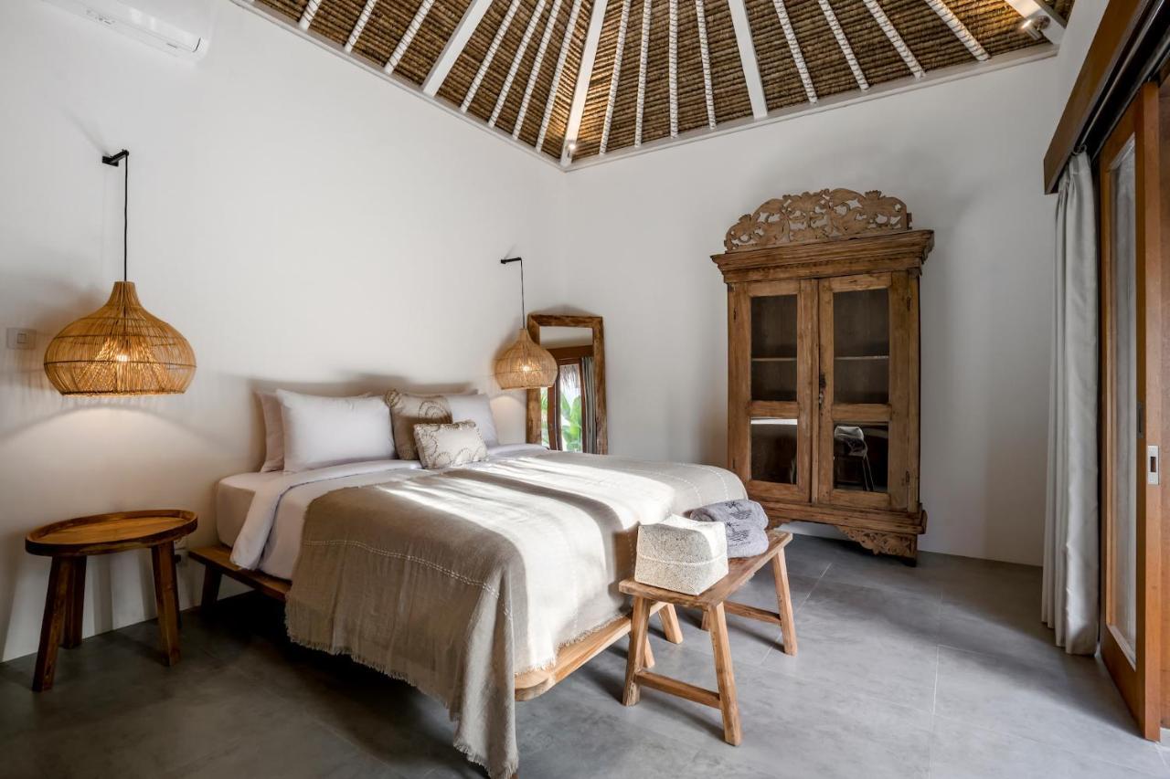 Cocotier By Alfred In Bali *