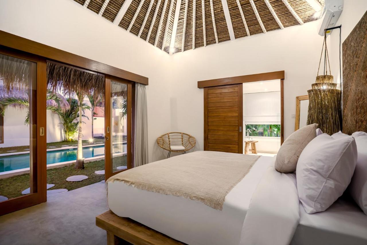 Cocotier By Alfred In Bali